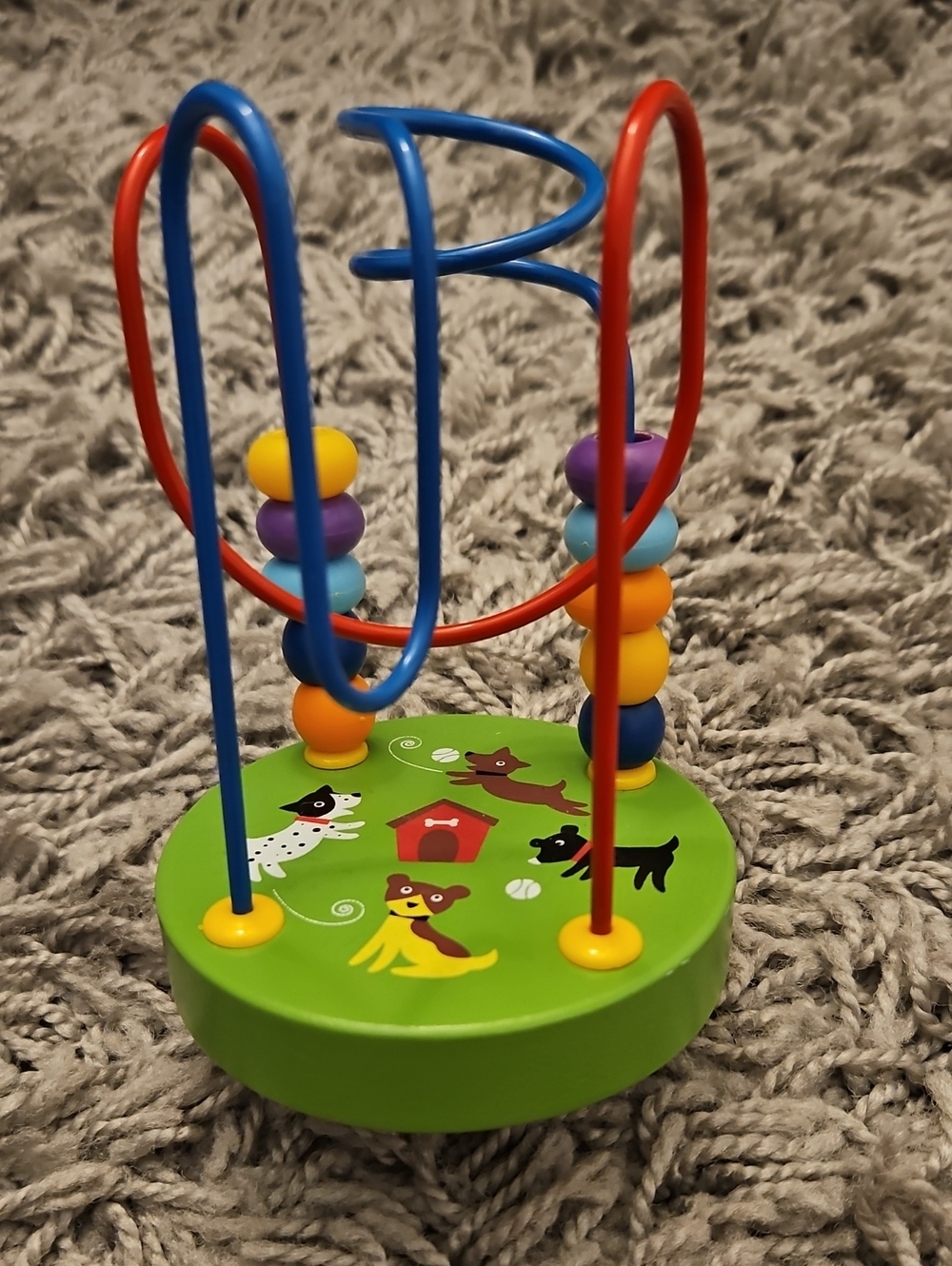 Green Puppy Bead Maze Toy with Multicolor Beads